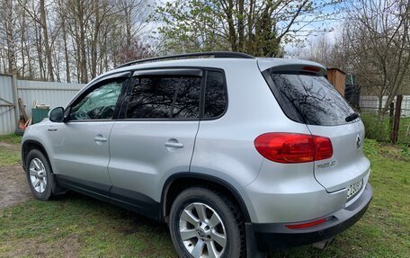 Volkswagen Tiguan I, 2012 год, 850 000 рублей, 3 фотография