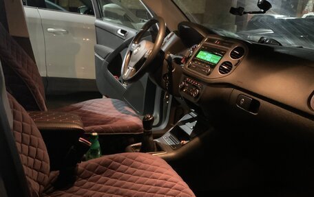 Volkswagen Tiguan I, 2012 год, 850 000 рублей, 7 фотография