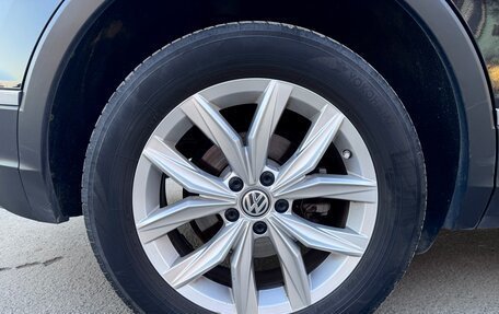Volkswagen Tiguan II, 2018 год, 2 750 000 рублей, 12 фотография