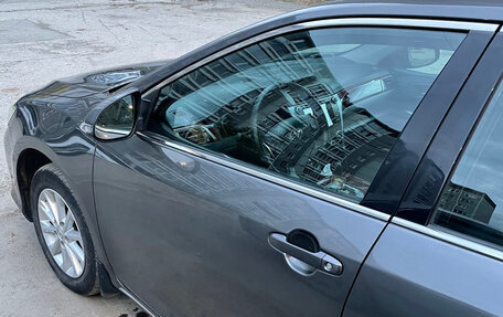 Toyota Camry, 2012 год, 1 650 000 рублей, 5 фотография