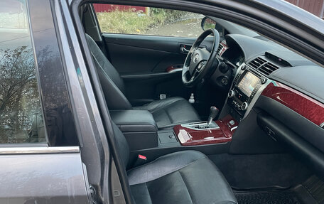Toyota Camry, 2012 год, 1 650 000 рублей, 6 фотография