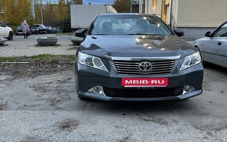 Toyota Camry, 2012 год, 1 650 000 рублей, 18 фотография