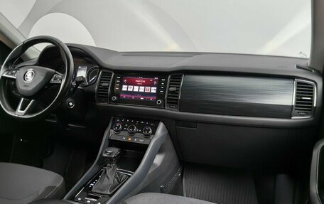 Skoda Kodiaq I, 2018 год, 2 349 000 рублей, 13 фотография