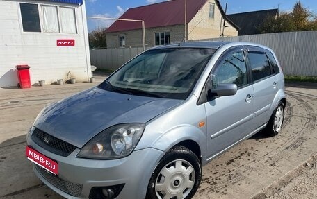 Ford Fiesta, 2007 год, 290 000 рублей, 1 фотография