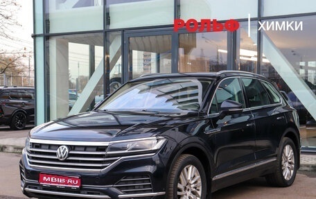 Volkswagen Touareg III, 2019 год, 3 497 000 рублей, 1 фотография