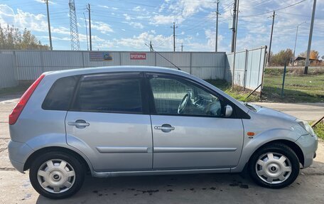 Ford Fiesta, 2007 год, 290 000 рублей, 4 фотография