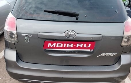 Toyota Matrix, 2007 год, 680 000 рублей, 9 фотография