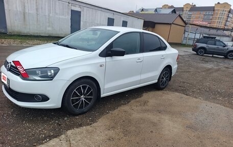 Volkswagen Polo VI (EU Market), 2014 год, 710 000 рублей, 2 фотография