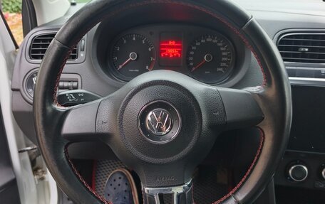 Volkswagen Polo VI (EU Market), 2014 год, 710 000 рублей, 24 фотография