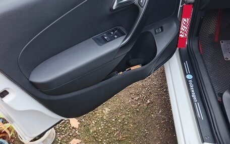 Volkswagen Polo VI (EU Market), 2014 год, 710 000 рублей, 18 фотография