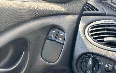 Ford Focus IV, 2004 год, 380 000 рублей, 15 фотография