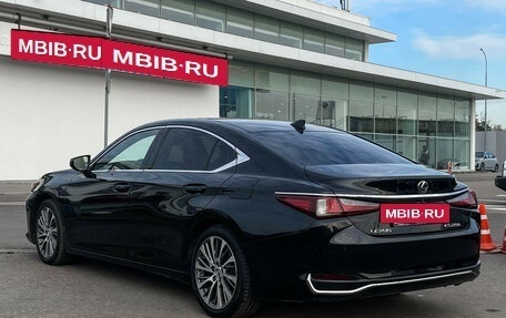 Lexus ES VII, 2019 год, 3 890 000 рублей, 7 фотография