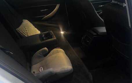 BMW 3 серия, 2015 год, 1 300 000 рублей, 13 фотография