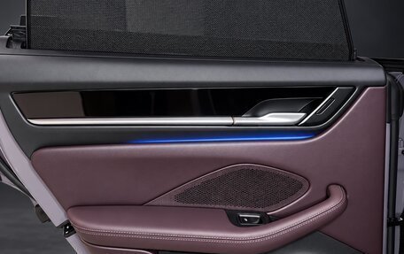 Porsche Macan, 2025 год, 15 000 000 рублей, 17 фотография