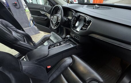 Volvo XC90 II рестайлинг, 2019 год, 4 500 000 рублей, 8 фотография