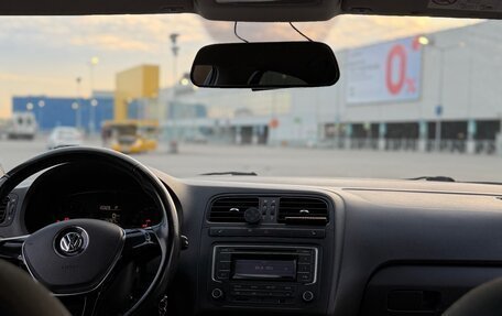 Volkswagen Polo VI (EU Market), 2015 год, 900 000 рублей, 12 фотография