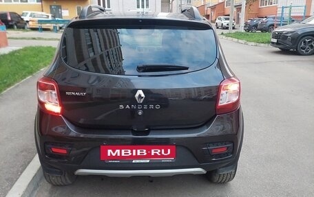 Renault Sandero II рестайлинг, 2015 год, 950 000 рублей, 5 фотография
