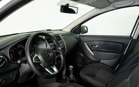 Renault Logan II, 2022 год, 1 388 000 рублей, 5 фотография