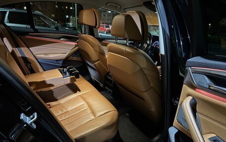 BMW 5 серия, 2018 год, 3 890 000 рублей, 25 фотография