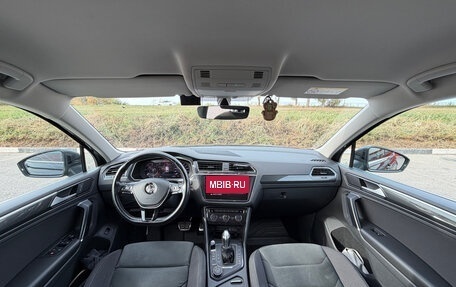Volkswagen Tiguan II, 2018 год, 3 190 000 рублей, 3 фотография