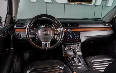 Volkswagen Passat B7, 2012 год, 1 289 000 рублей, 6 фотография