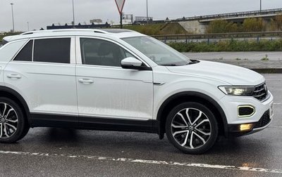 Volkswagen T-Roc I, 2021 год, 2 300 000 рублей, 1 фотография