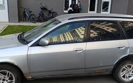 Nissan Wingroad III, 2001 год, 230 000 рублей, 2 фотография