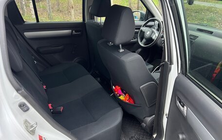 Suzuki Swift III, 2009 год, 785 000 рублей, 16 фотография