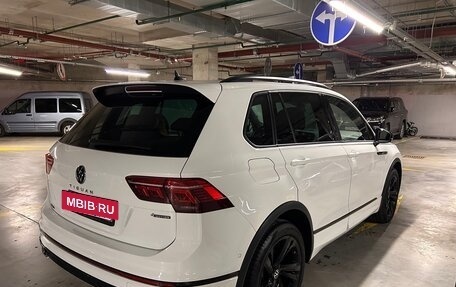 Volkswagen Tiguan II, 2021 год, 4 469 000 рублей, 5 фотография