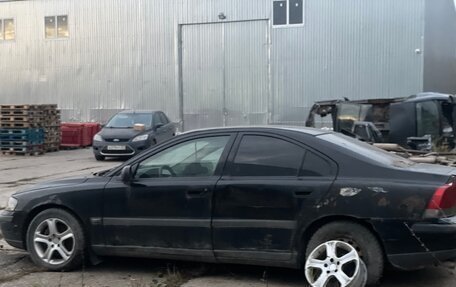Volvo S60 III, 2001 год, 373 737 рублей, 3 фотография