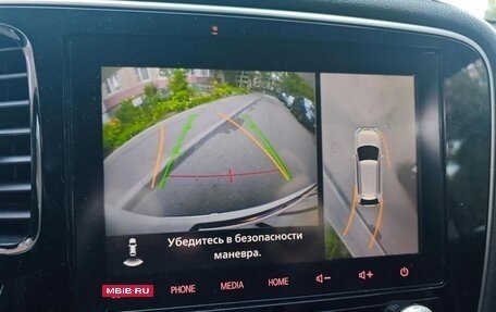 Mitsubishi Outlander III рестайлинг 3, 2022 год, 2 700 000 рублей, 11 фотография