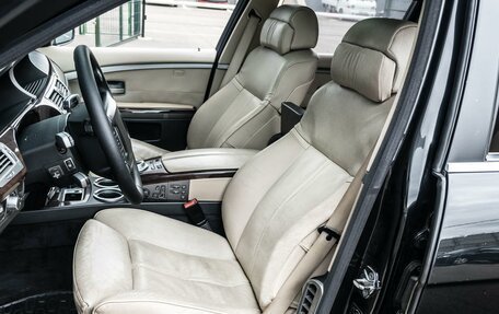 BMW 7 серия, 2005 год, 799 000 рублей, 10 фотография