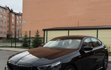 BMW 5 серия, 2024 год, 6 850 000 рублей, 1 фотография