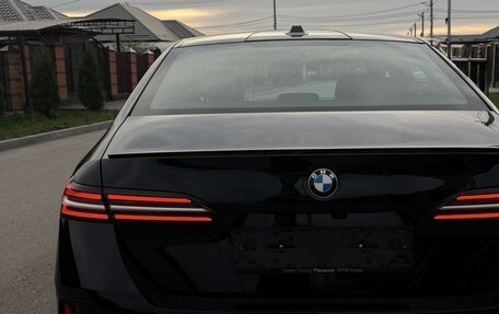 BMW 5 серия, 2024 год, 6 850 000 рублей, 6 фотография