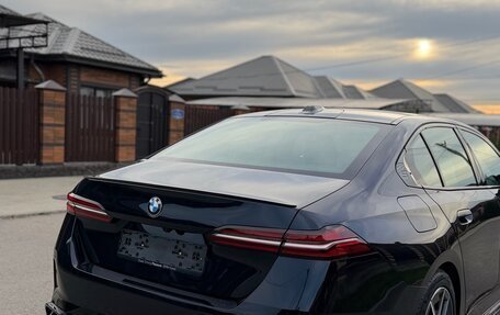 BMW 5 серия, 2024 год, 6 850 000 рублей, 12 фотография
