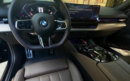 BMW 5 серия, 2024 год, 6 850 000 рублей, 17 фотография