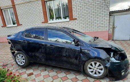 KIA Rio III рестайлинг, 2017 год, 230 000 рублей, 13 фотография