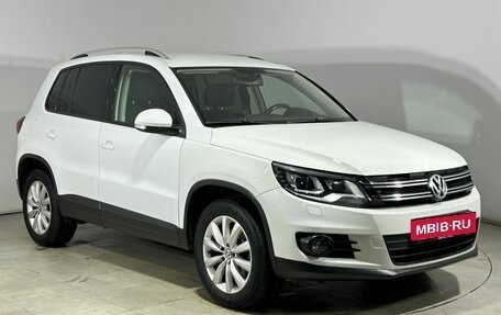 Volkswagen Tiguan I, 2016 год, 1 800 000 рублей, 4 фотография