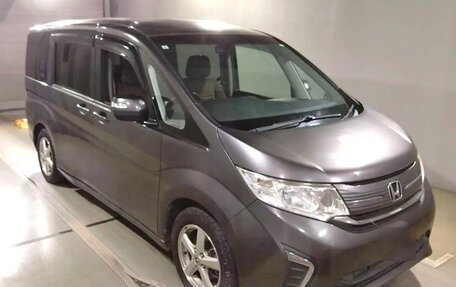 Honda Stepwgn IV рестайлинг, 2015 год, 1 080 000 рублей, 3 фотография