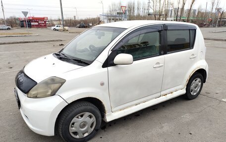 Toyota Passo III, 2004 год, 250 000 рублей, 2 фотография