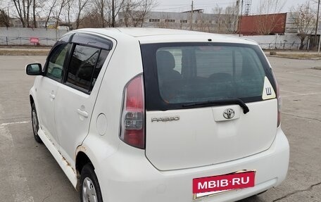 Toyota Passo III, 2004 год, 250 000 рублей, 3 фотография
