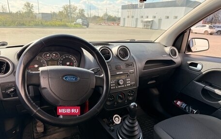 Ford Fiesta, 2006 год, 399 000 рублей, 14 фотография