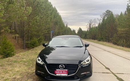 Mazda Axela, 2018 год, 1 390 000 рублей, 3 фотография