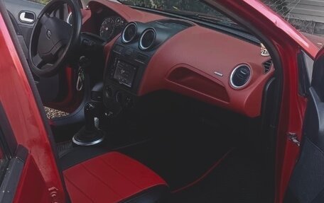 Ford Fiesta, 2006 год, 310 000 рублей, 3 фотография