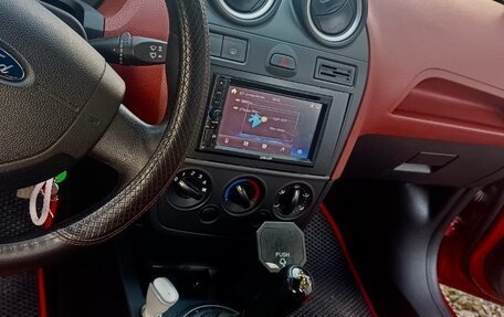 Ford Fiesta, 2006 год, 310 000 рублей, 6 фотография