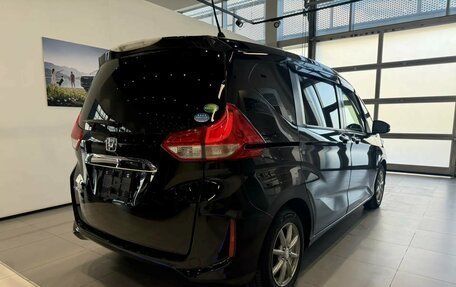 Honda Freed II, 2017 год, 1 350 000 рублей, 6 фотография