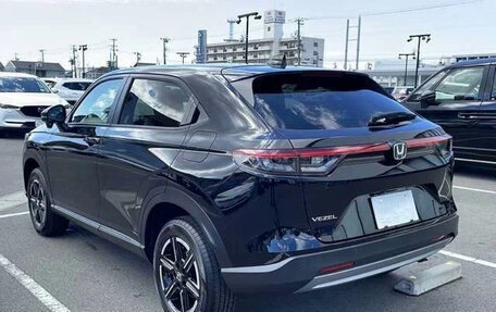 Honda Vezel, 2023 год, 1 758 000 рублей, 5 фотография