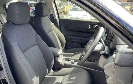 Honda Vezel, 2023 год, 1 758 000 рублей, 8 фотография