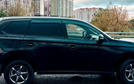 Mitsubishi Outlander III рестайлинг 3, 2012 год, 999 000 рублей, 2 фотография