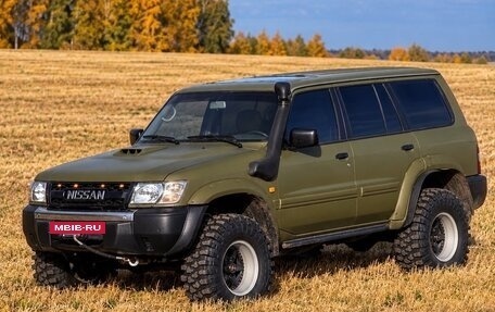Nissan Patrol, 2000 год, 1 600 000 рублей, 2 фотография